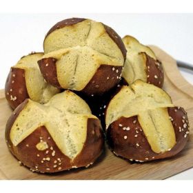 Link zu  Laugenbrötchen