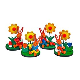 Link zu  Hase mit Blume auf Sockel, 4-fach sortiert