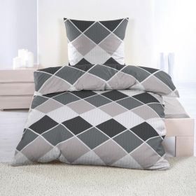 Link zu  Mikrofaser-Seersucker- oder Renforcé-Bettwäsche, je 2 Garnituren